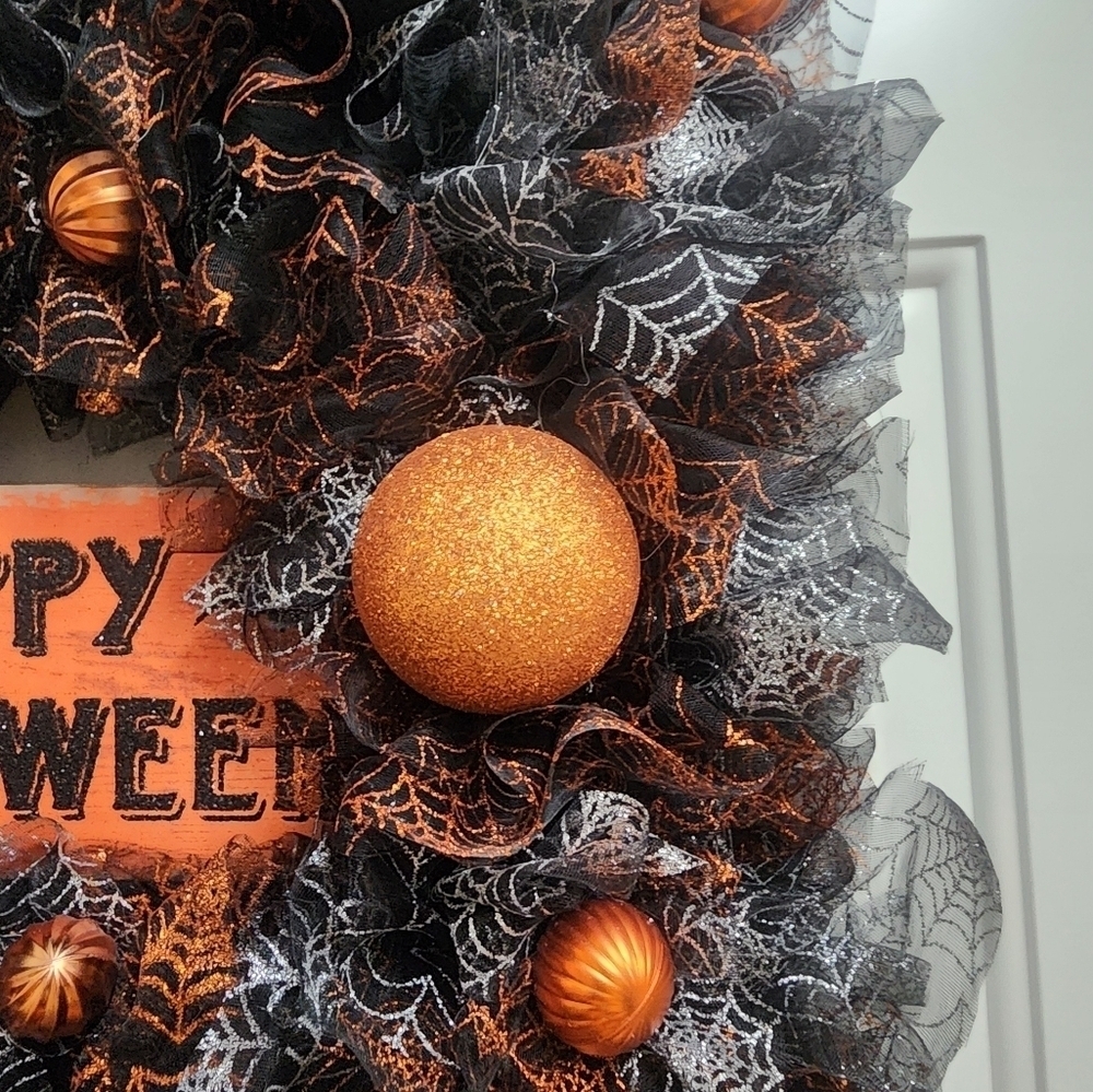 Handmade Happy Halloween Glitter  Wreath 19 inches Square - Picture 10 of 11